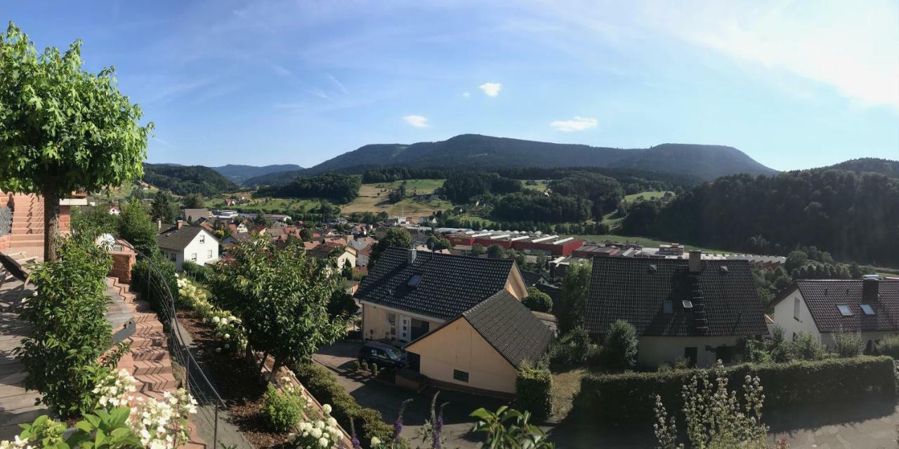 Schwarzwald Lodge Oppenau Bagian luar foto